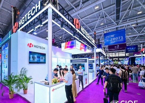 標題基礎(chǔ)，實力就不基礎(chǔ)~ 華工激光亮相海內(nèi)外雙城展